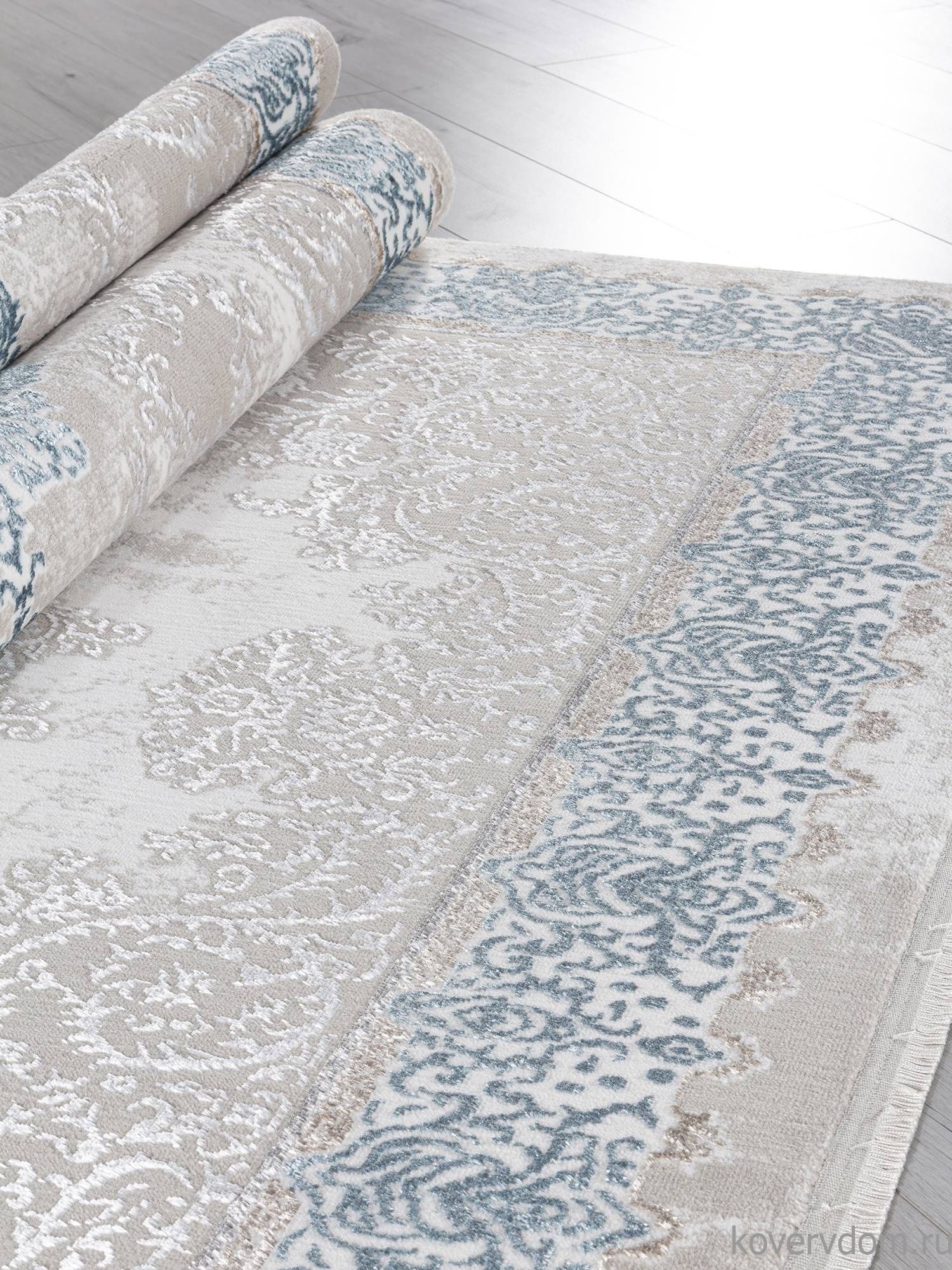 Ковер EFSAN L270A CREAM SHRINK / BLUE FDY Ковер EFSAN L270A CREAM SHRINK / BLUE FDY