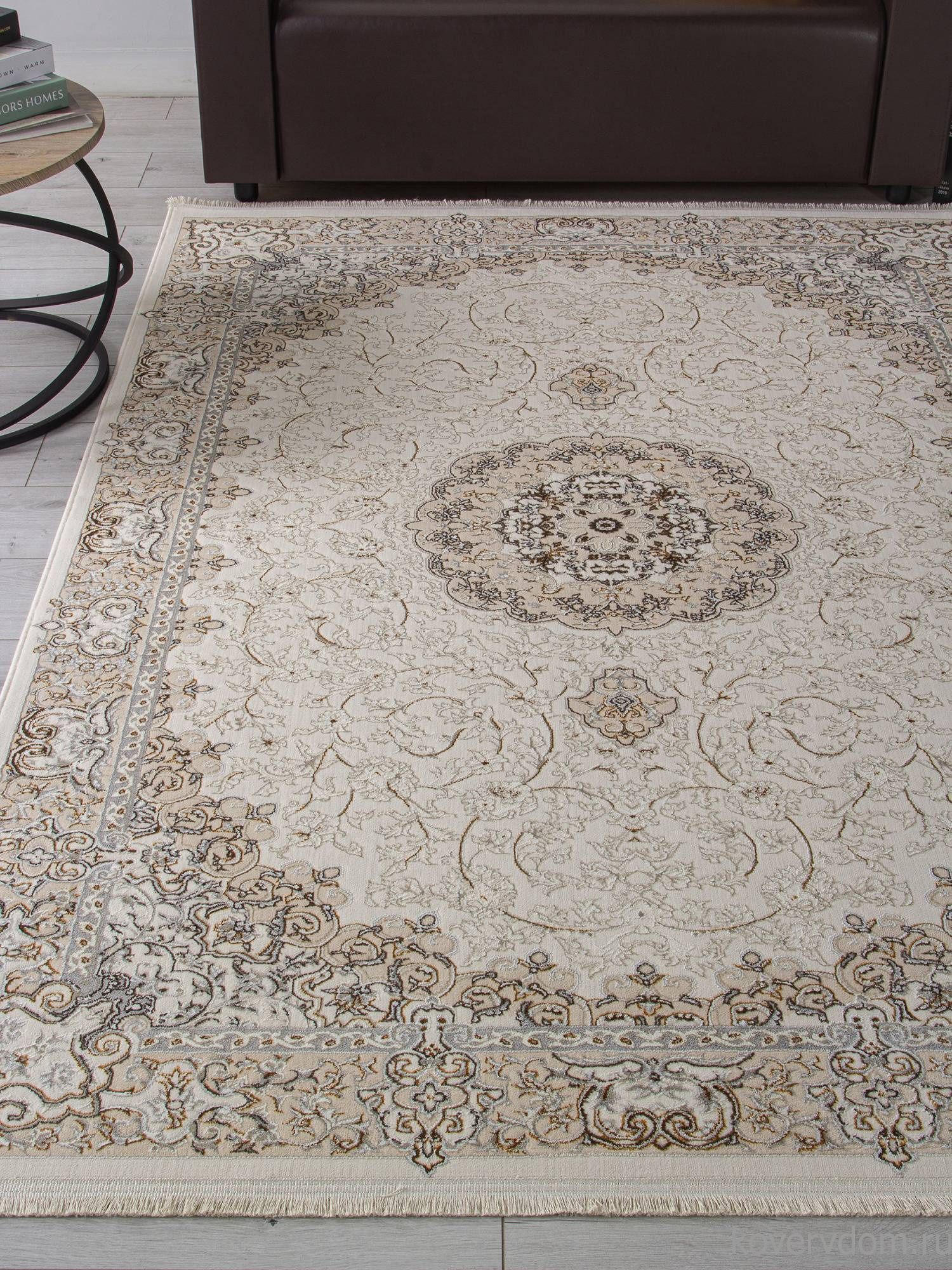 Ковер ZARINA M107A CREAM / CREAM Ковер ZARINA M107A CREAM / CREAM