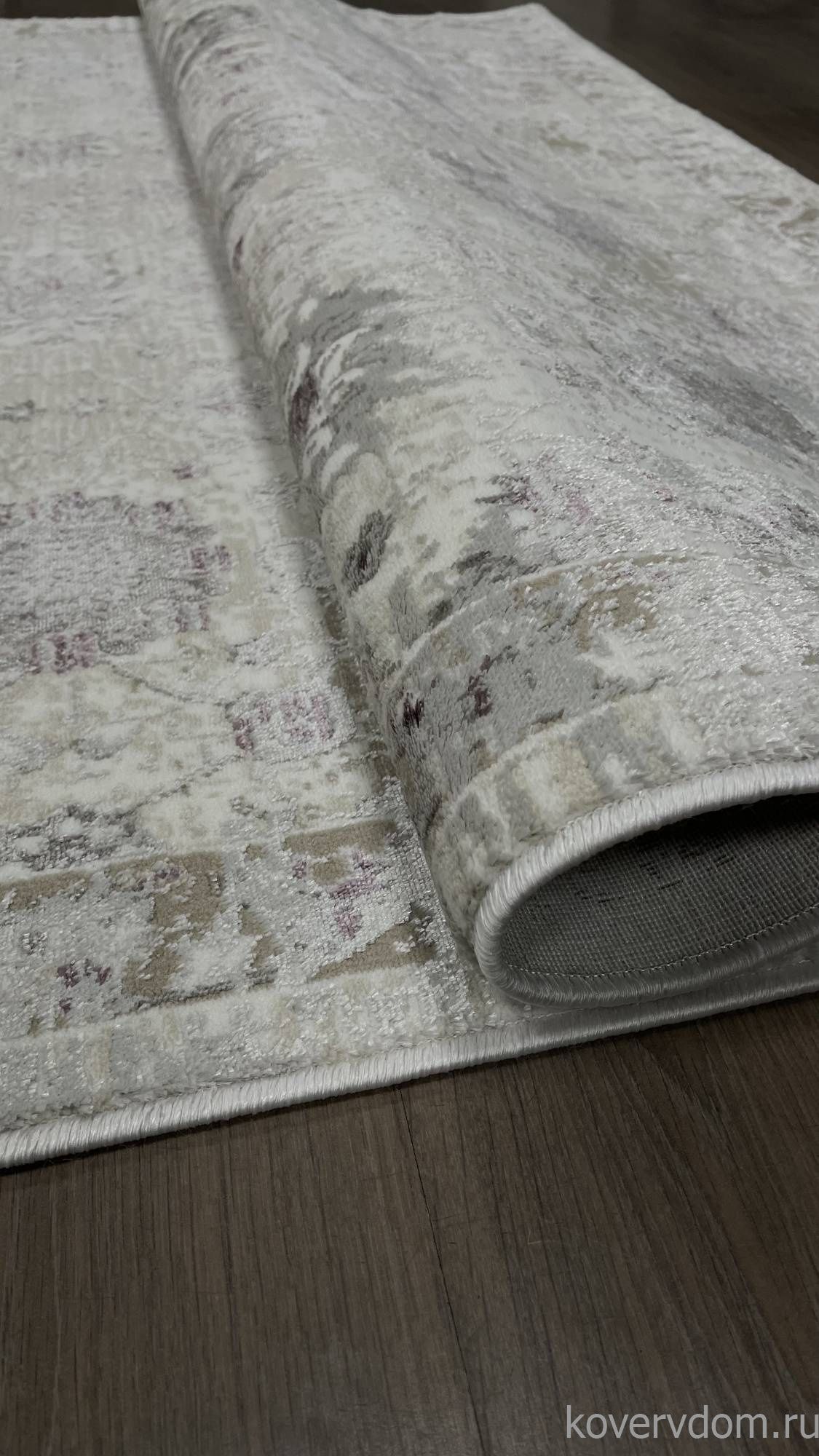 Ковер LILY 9312A S.WHITE / P.LILAC