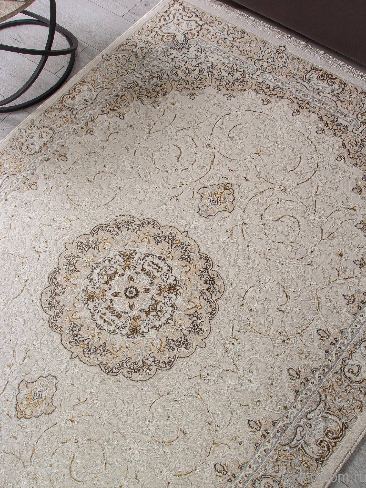 Ковер ZARINA M107A CREAM / CREAM Ковер ZARINA M107A CREAM / CREAM